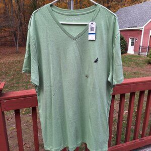 Nautica Men's V-neck deck t-shirt NWT